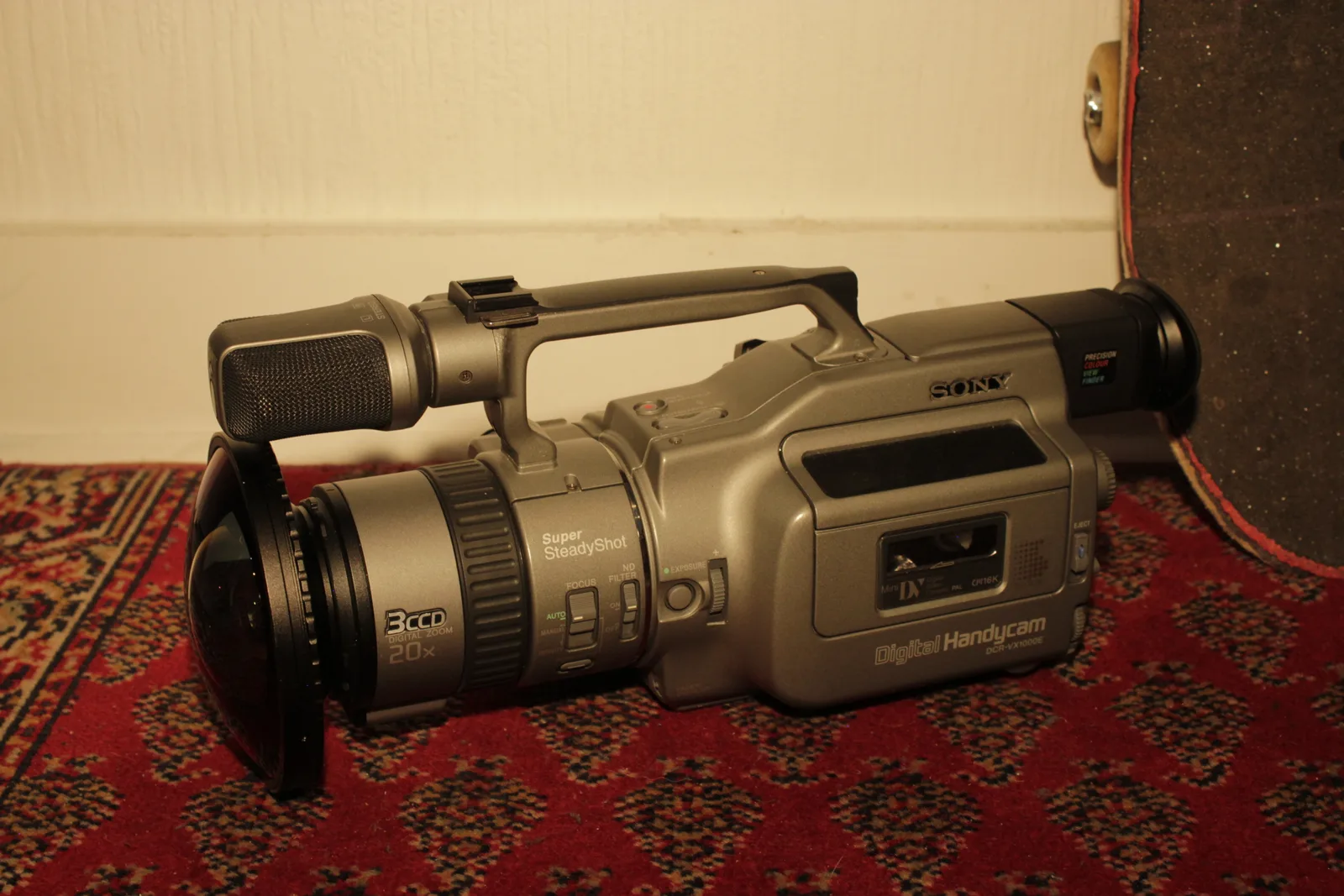 This is my Sony VX1000 camera